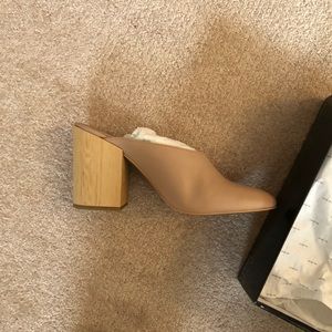 Dolce Vita mule sandal Nude NWT never worn